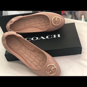 Coach BaiLey FLats
